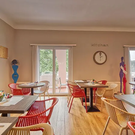 فندق @ Locarno Muralto