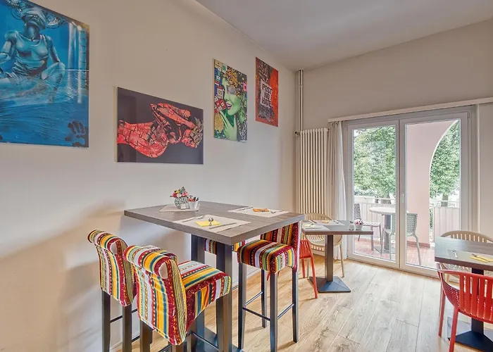 @ Home Hotel Locarno Отель 3*