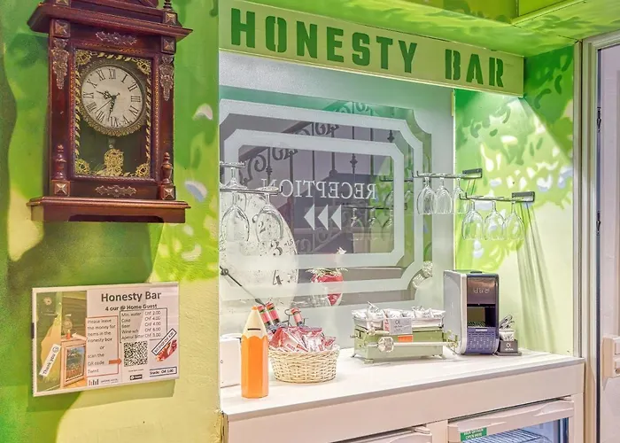 Отель @ Home Hotel Locarno Muralto