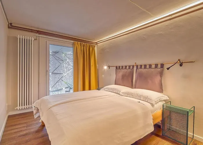 Отель @ Home Hotel Locarno 3*