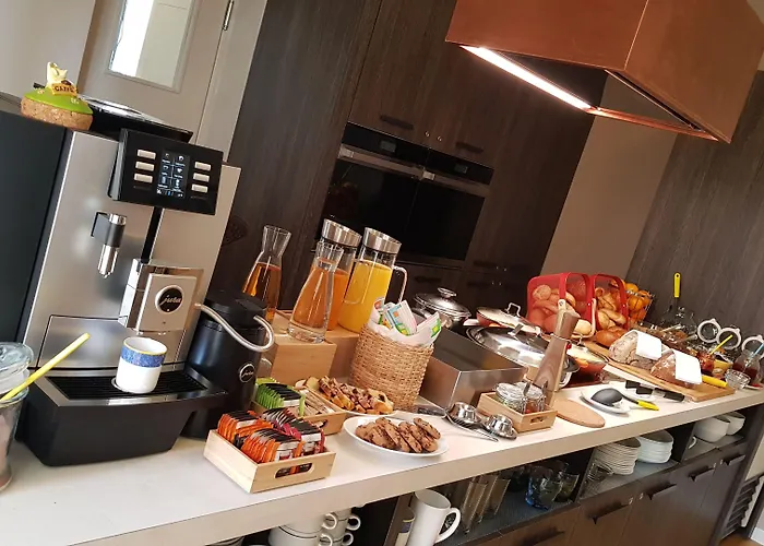 @ Home Hotel Locarno Отель Muralto