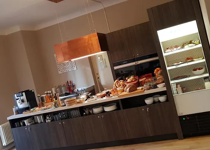 Отель @ Home Hotel Locarno 3*